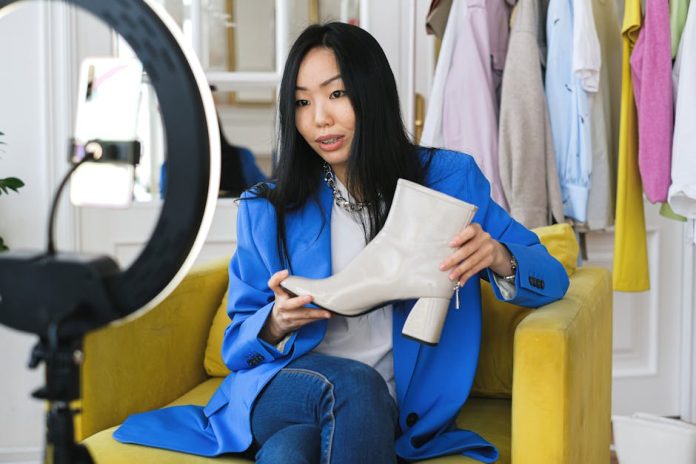 How Fashion Bloggers Disrupted the Industry and Captured a Major Share of Revenue